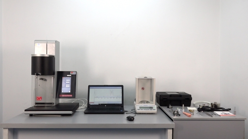 TOUCH-SCREEN MELT FLOW INDEXER (MFI)